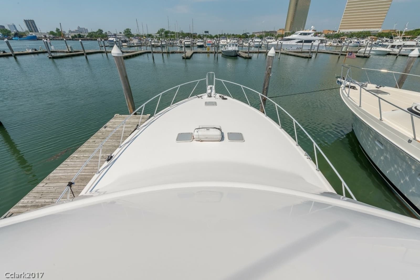 2007 Post 53 Convertible - Photo 9