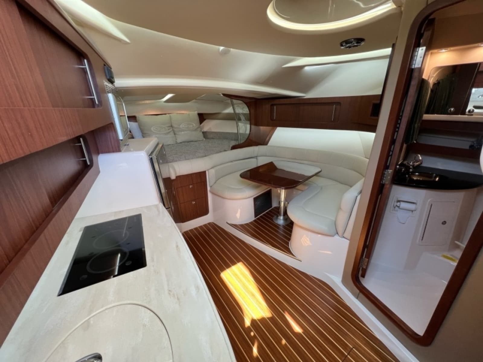 2019 Grady-White 37 Express - Photo 7