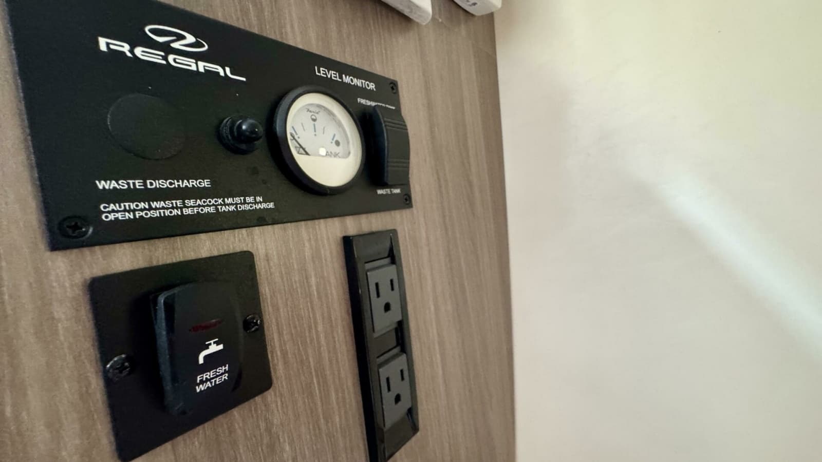 2022 Regal 26 XO - Photo 38