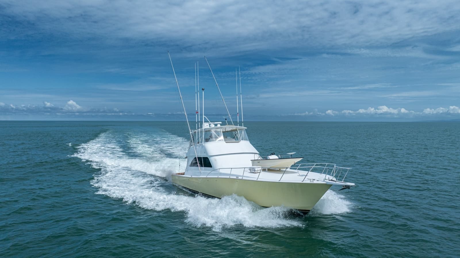 2002 Viking 61 Convertible - Photo 85