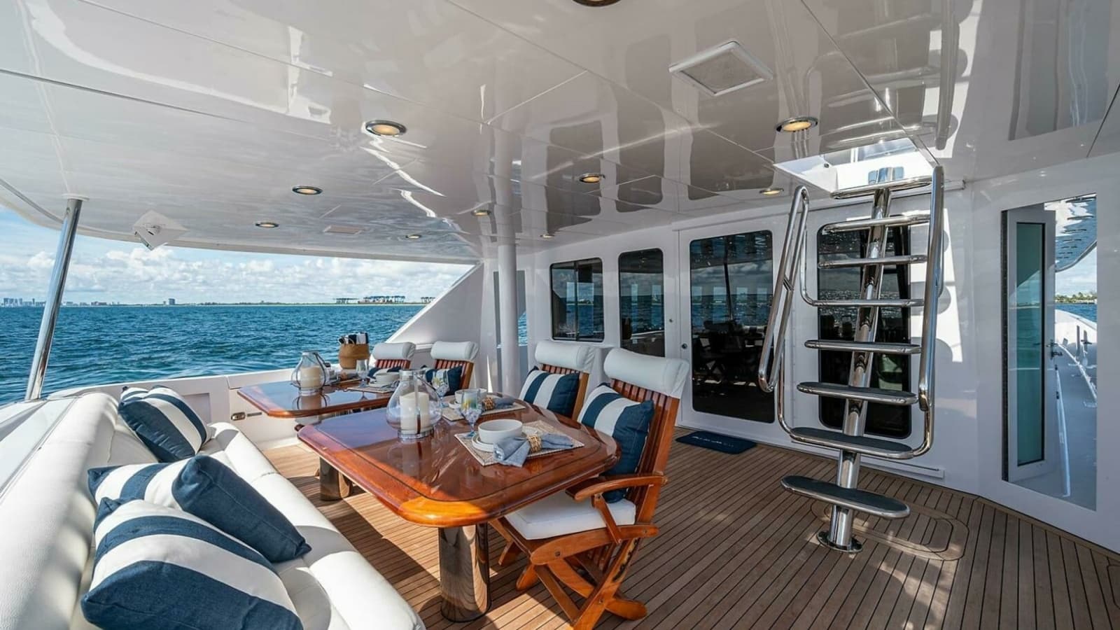 2003 Hatteras Raised Pilothouse - Photo 63