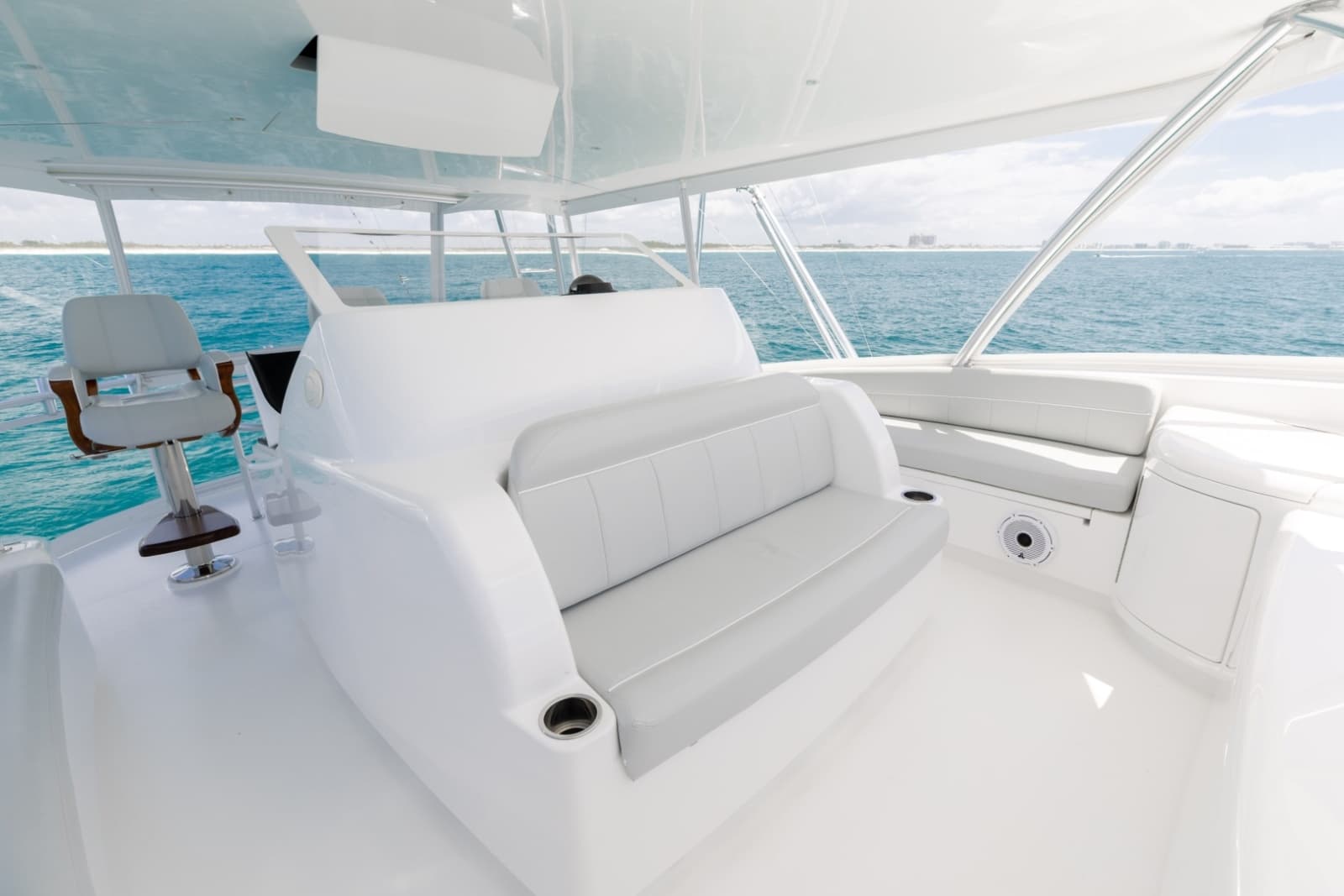2023 Viking 72 Convertible - Photo 81