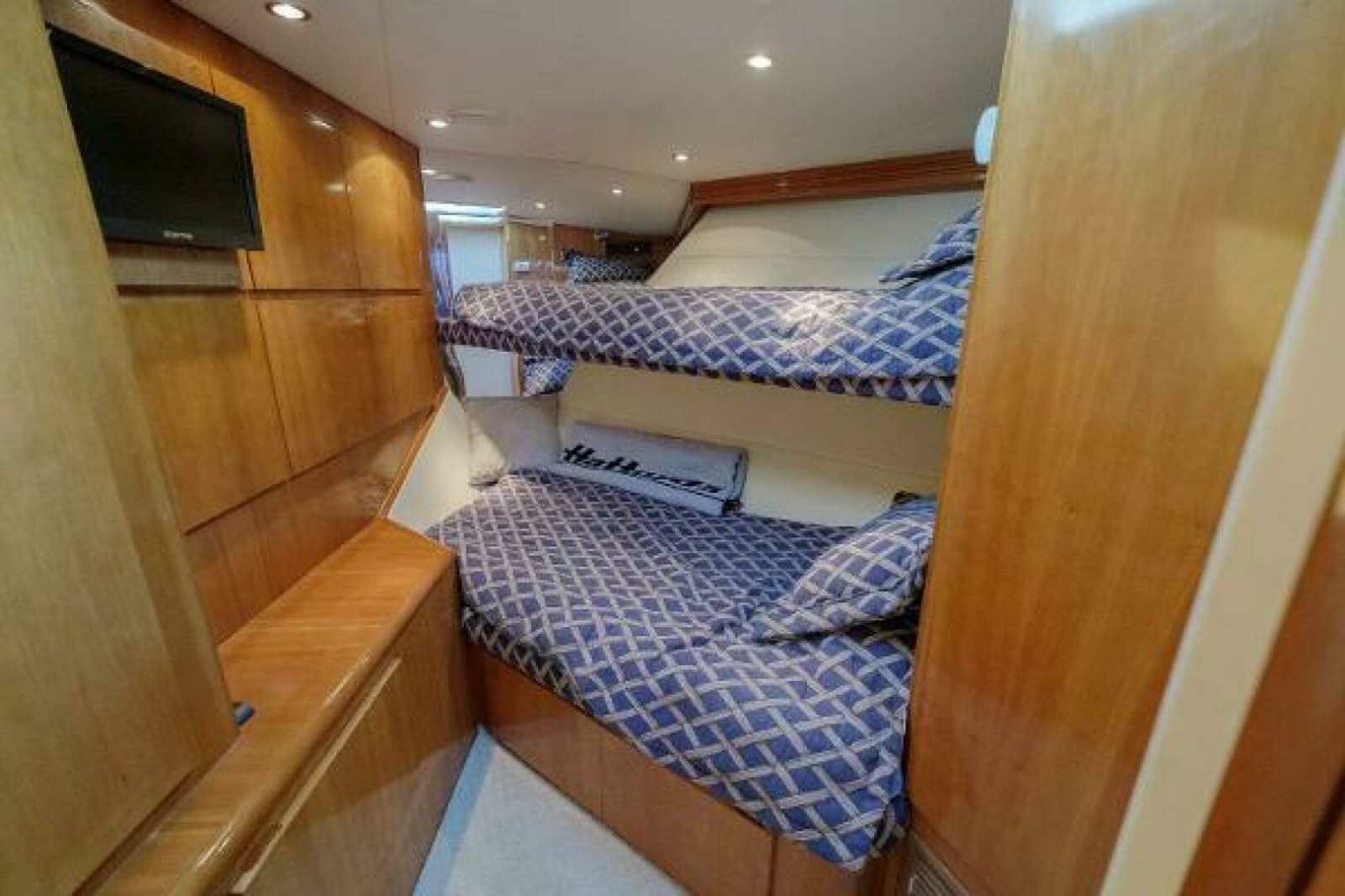 2002 Hatteras 50 Convertible - Photo 24