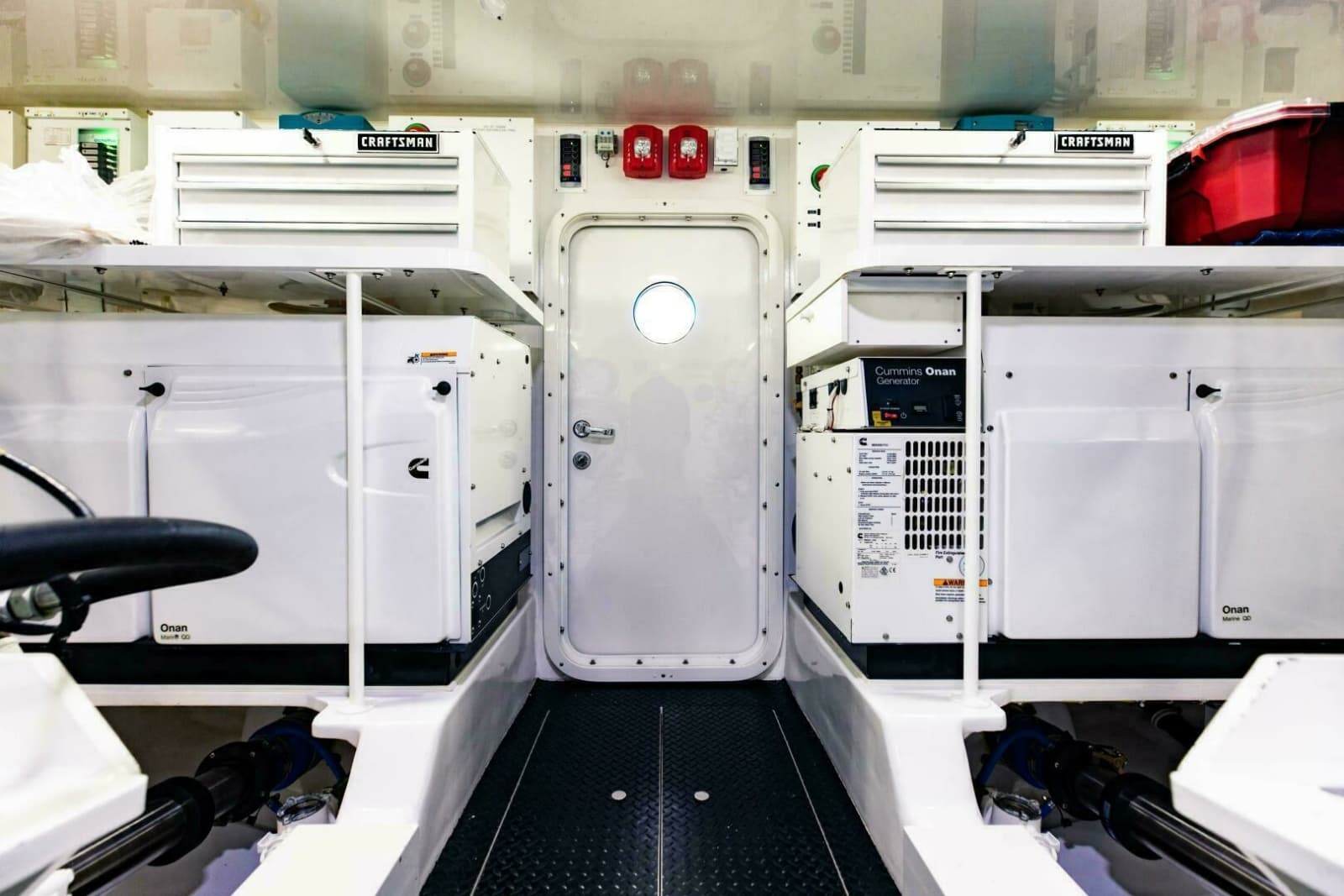 2020 Viking 72 Enclosed Bridge - Photo 63