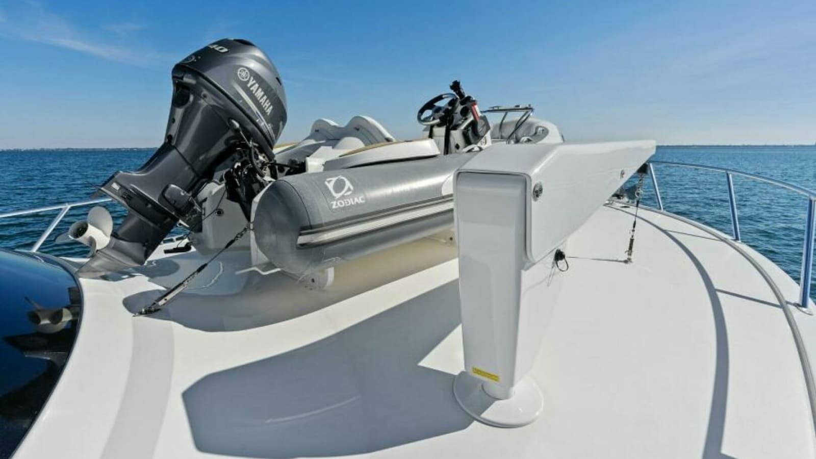 2013 Viking 55 Convertible - Photo 58