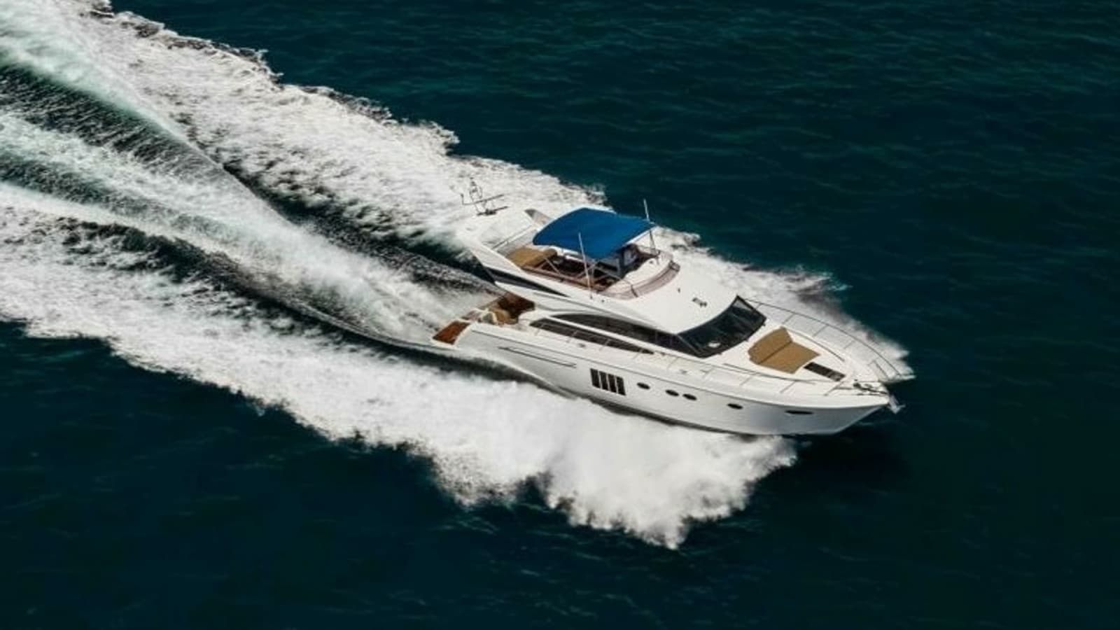 2011 Princess 64 - Photo 47