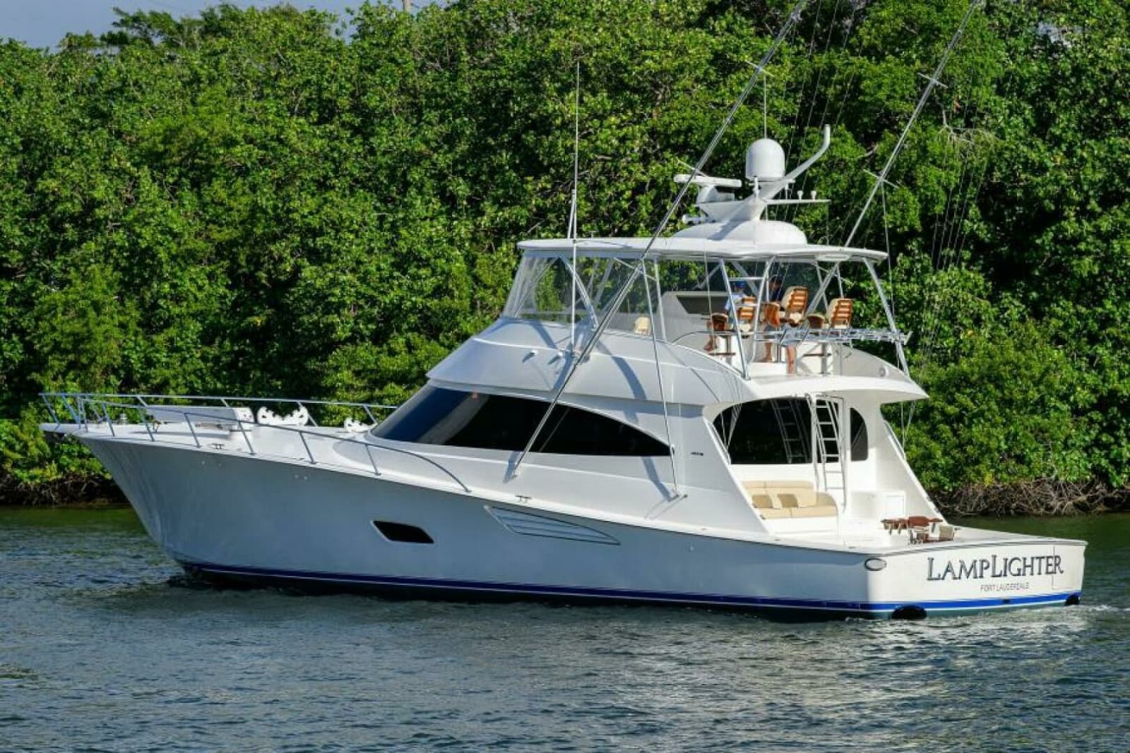 2019 Viking 80 Convertible - Photo 49