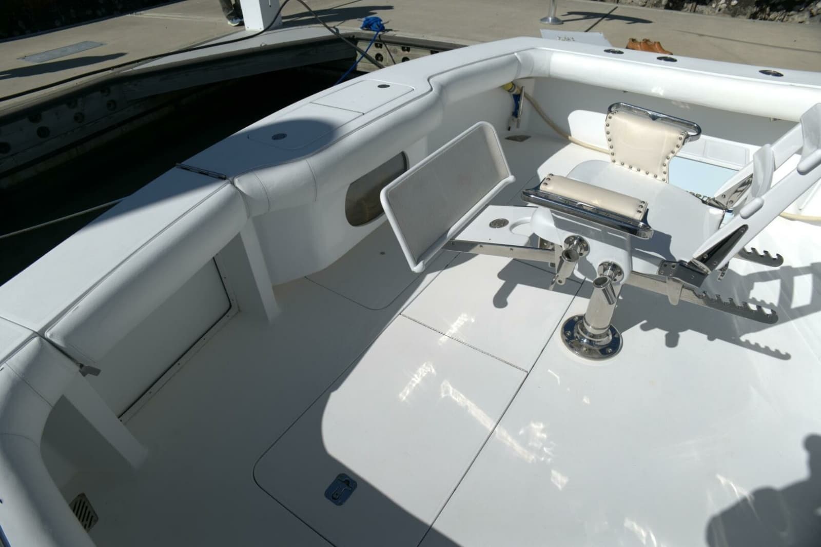 2002 Viking 43 Open - Photo 29