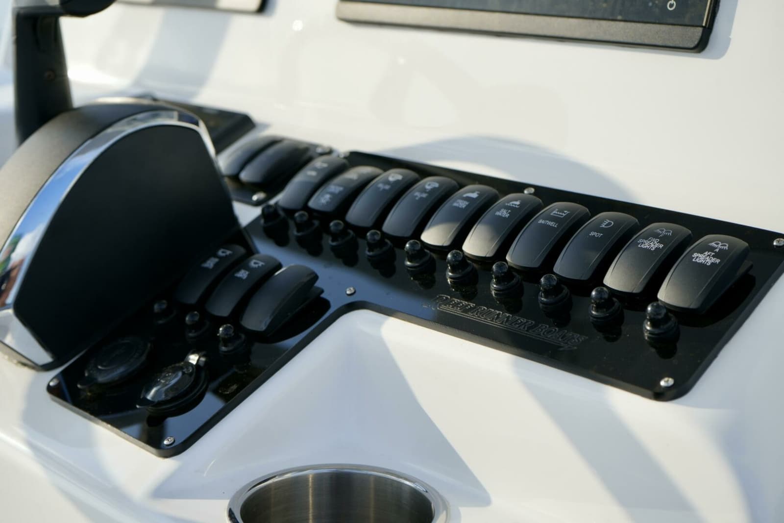 2024 Reef Runner Center Console - Photo 24