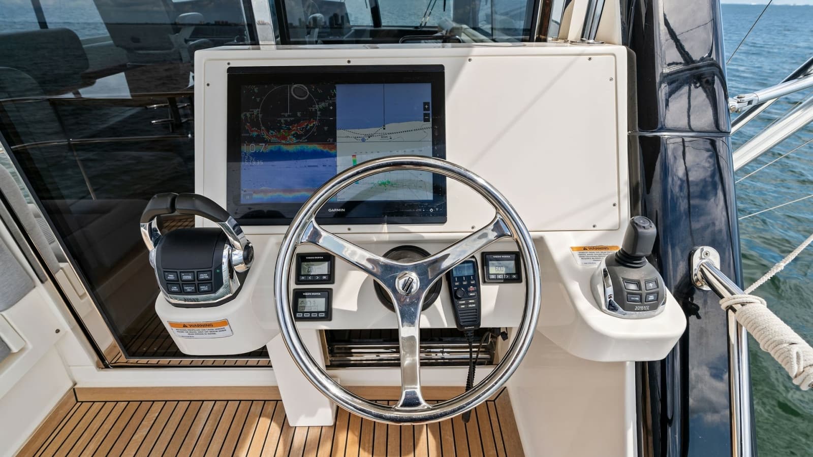 2021 Riviera 57 Enclosed Bridge - Photo 43