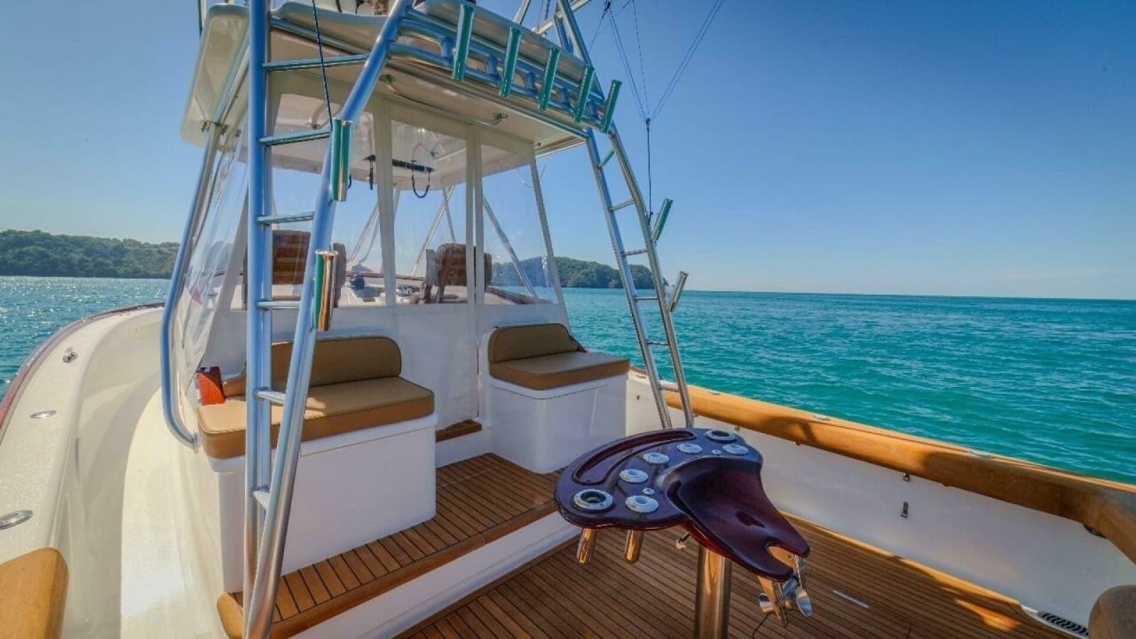 2024 Maverick Yachts Costa Rica 36 Walk Around - Photo 5