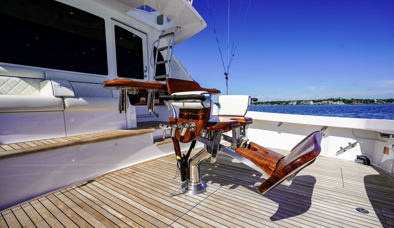 2021 Viking 54 Convertible - Photo 62