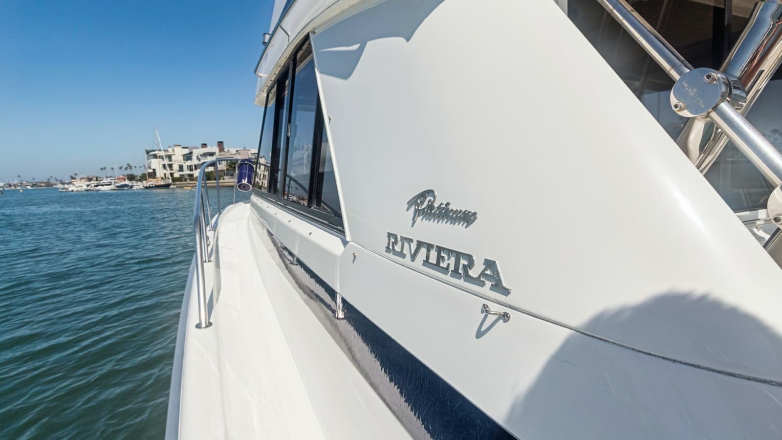 1998 Riviera 34 Convertible - Photo 17
