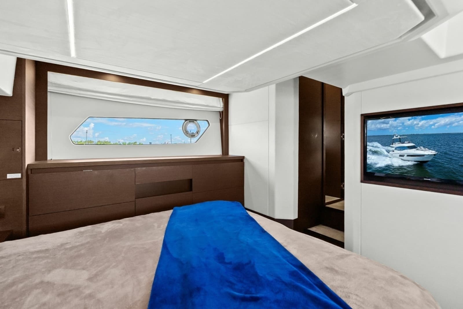 2020 Prestige 460 Flybridge - Photo 51