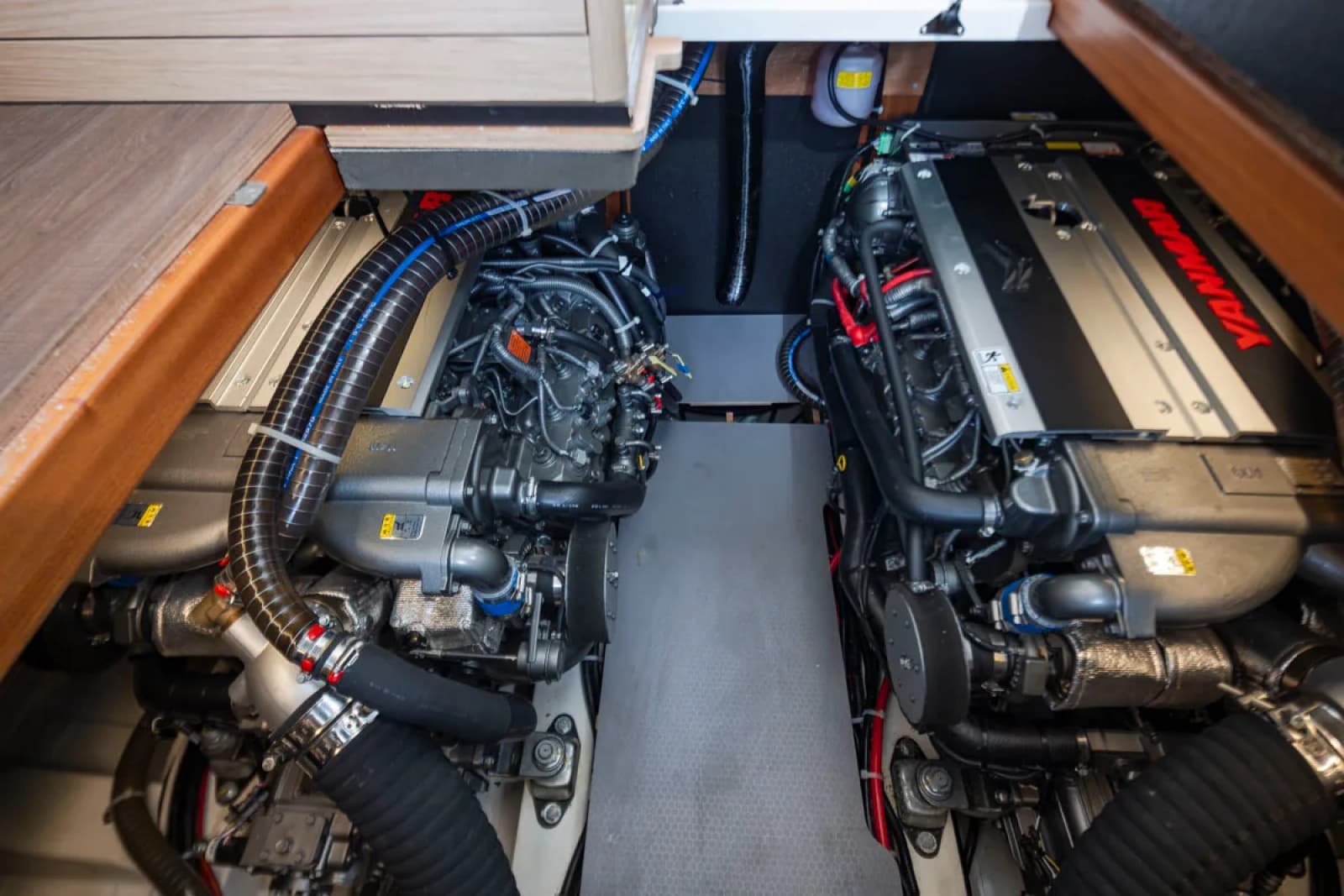 2022 Beneteau Swift Trawler 41 - Photo 36