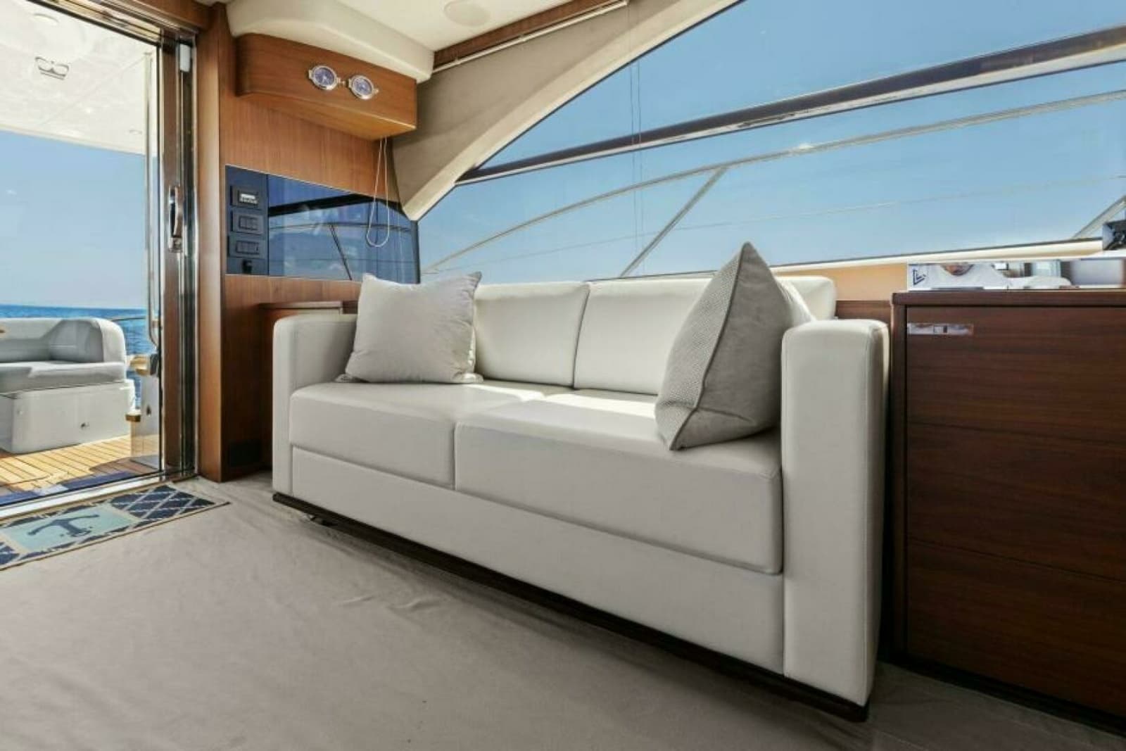 2016 Princess 60 Flybridge - Photo 17