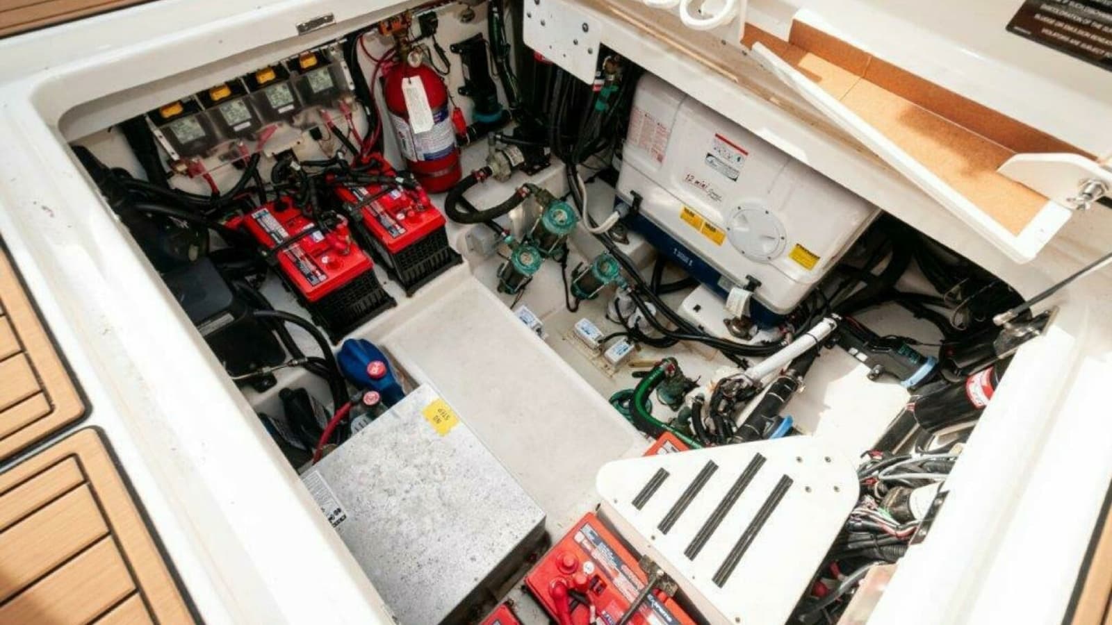 2018 Boston Whaler 420 Outrage - Photo 29