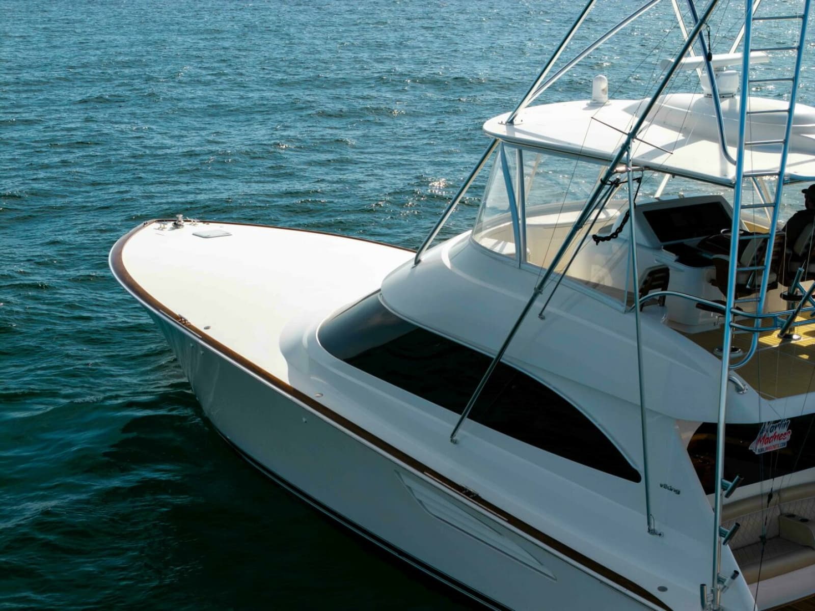 2020 Viking 62 Convertible - Photo 53
