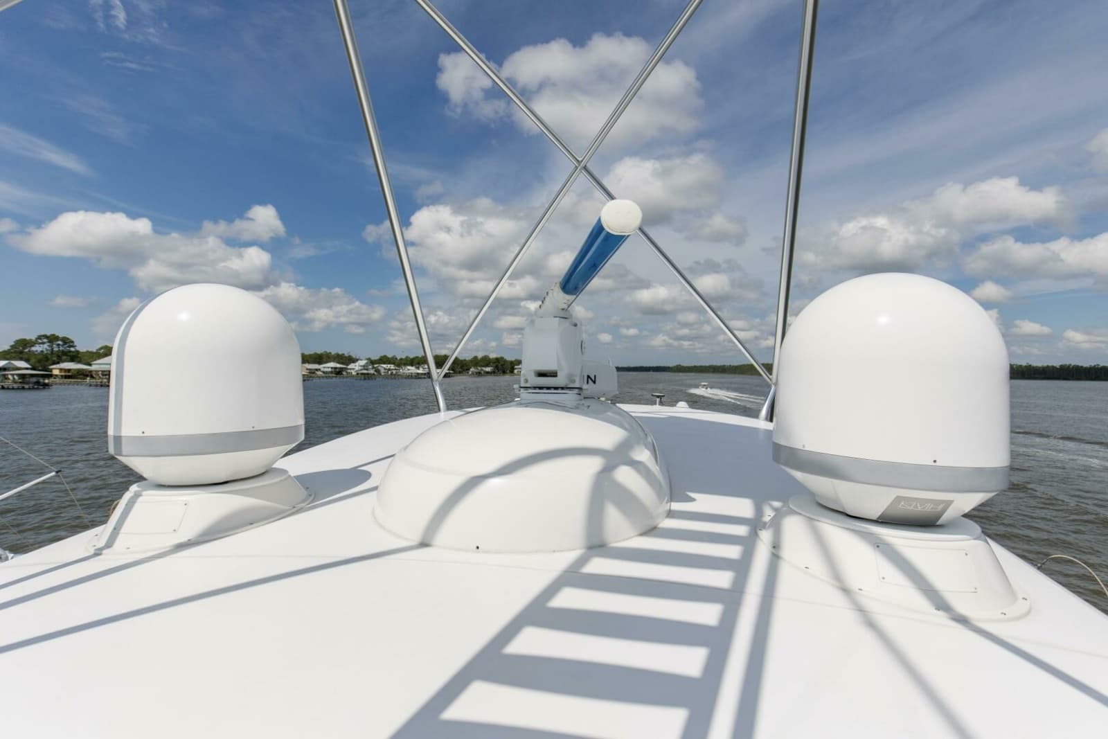 2016 Viking 92 Enclosed Bridge - Photo 84