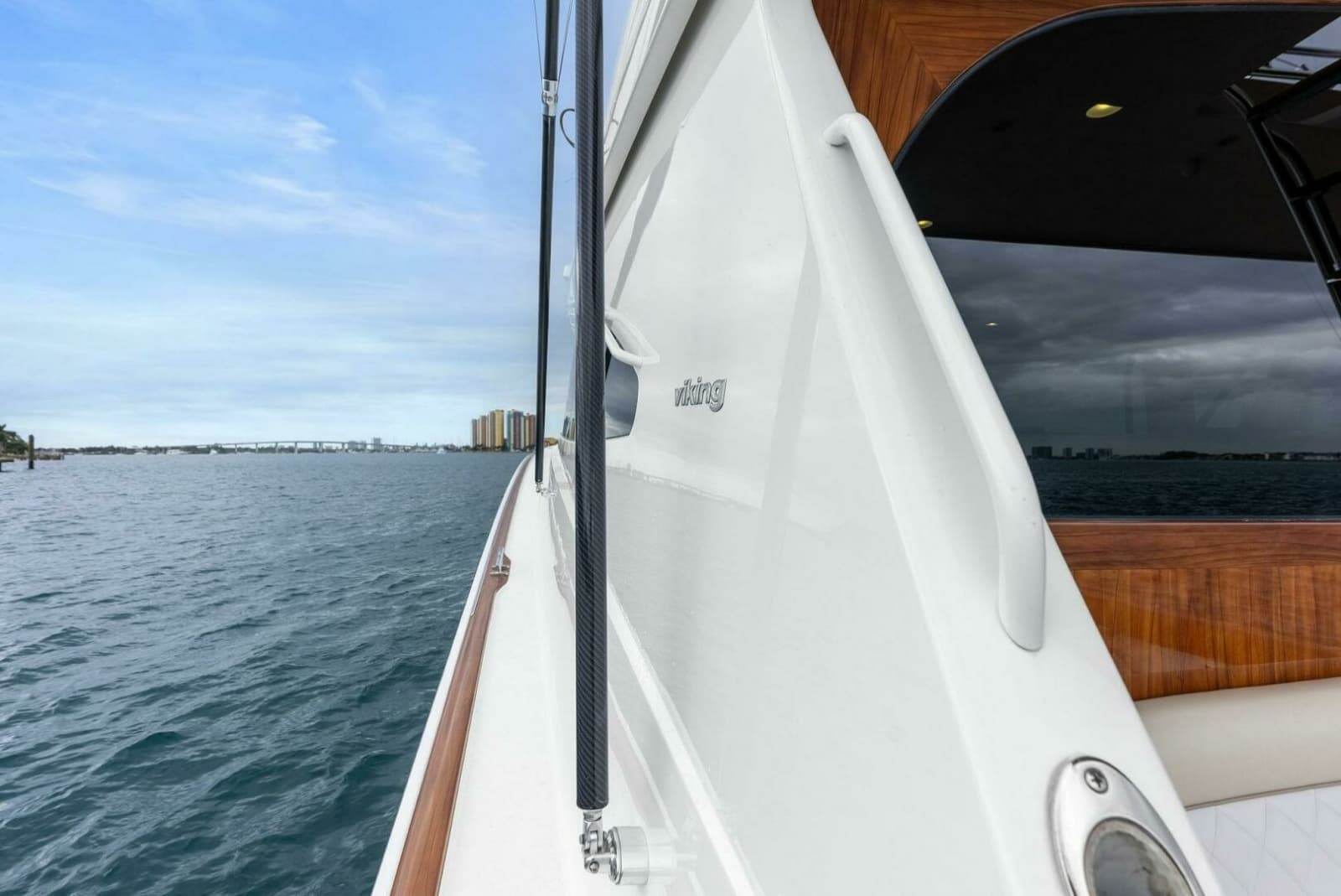 2022 Viking 68 Enclosed Bridge - Photo 64