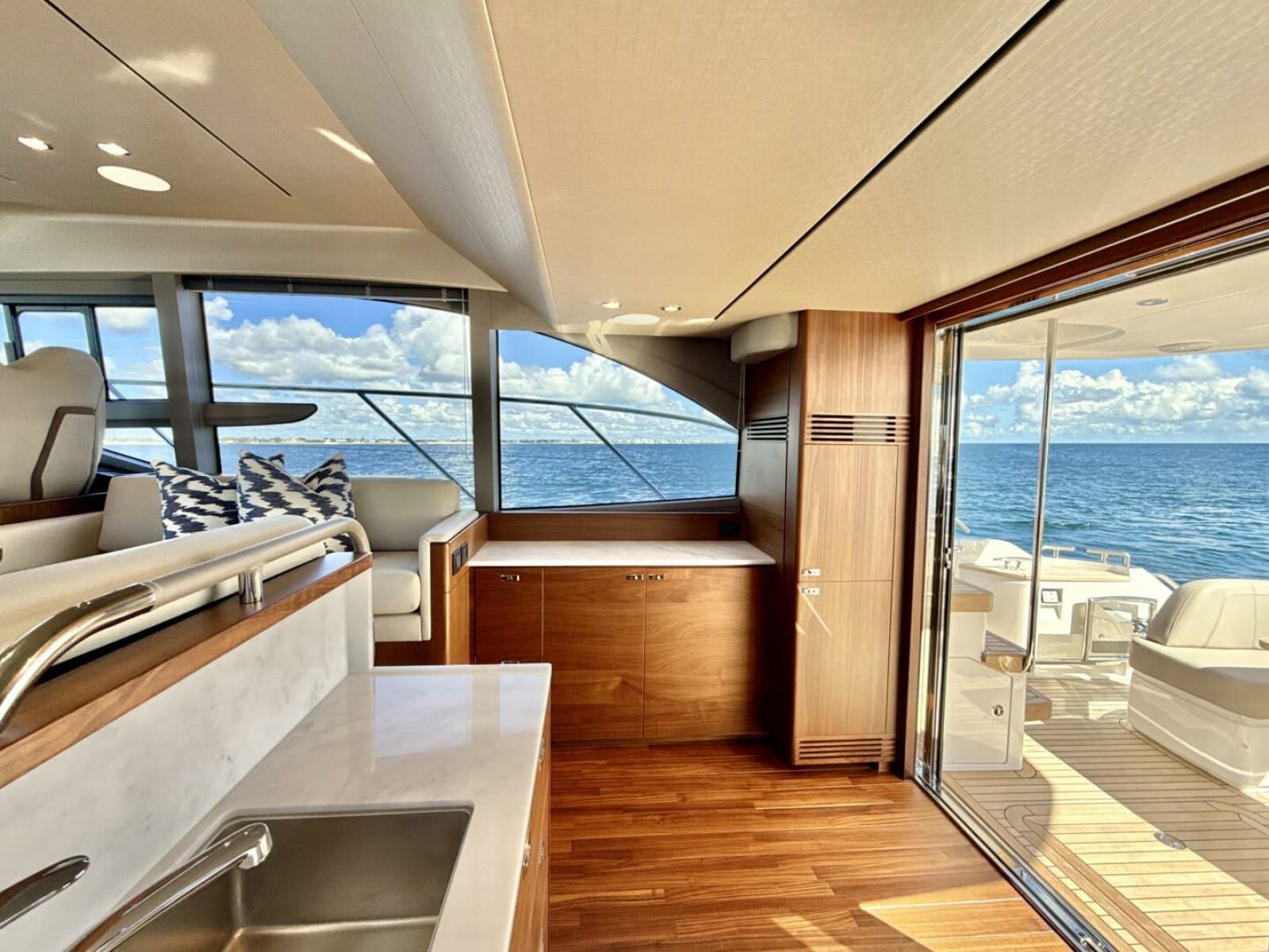 2026 Princess F50 - Photo 11
