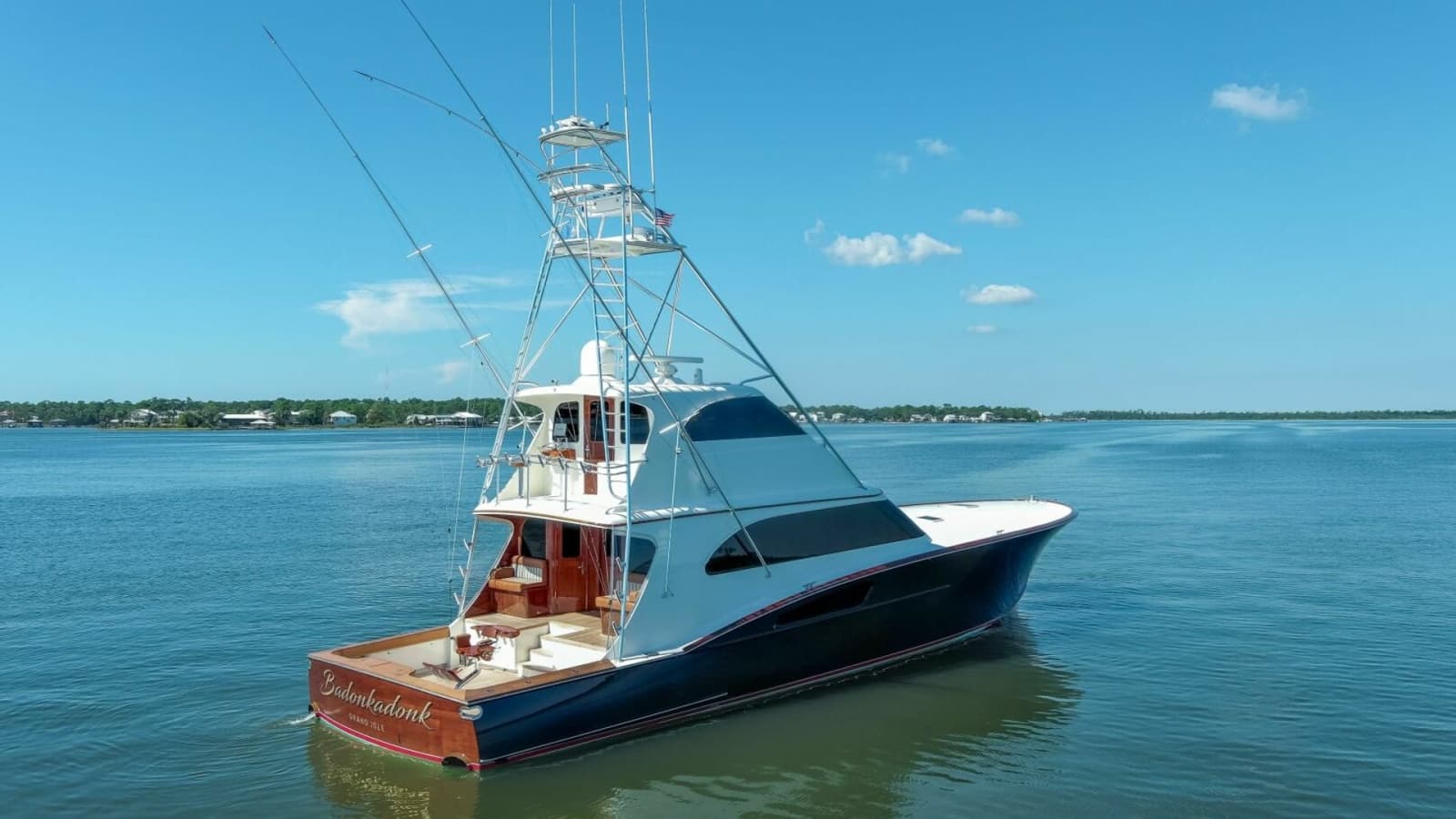 2005 Whiticar 76 Enclosed Bridge - Photo 78
