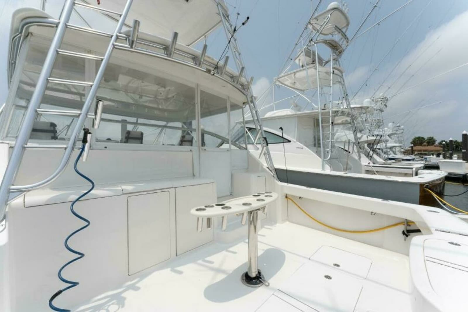 2009 Viking 45 Open - Photo 30