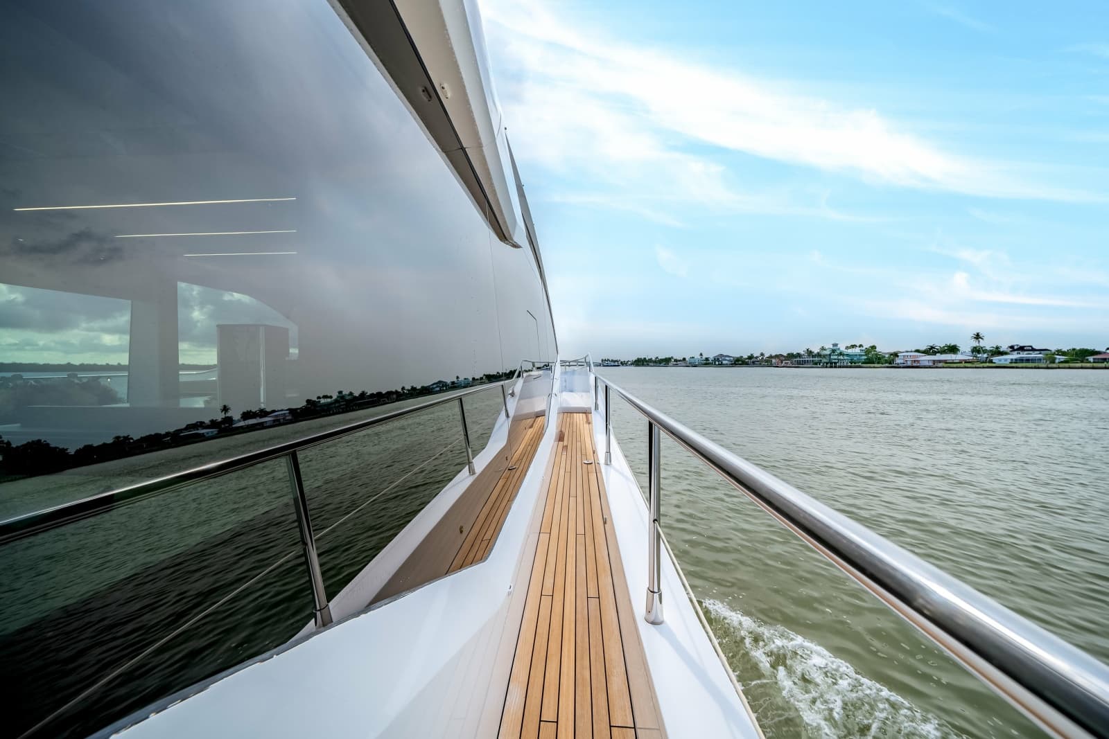 2019 Sunseeker 76 Flybridge - Photo 53