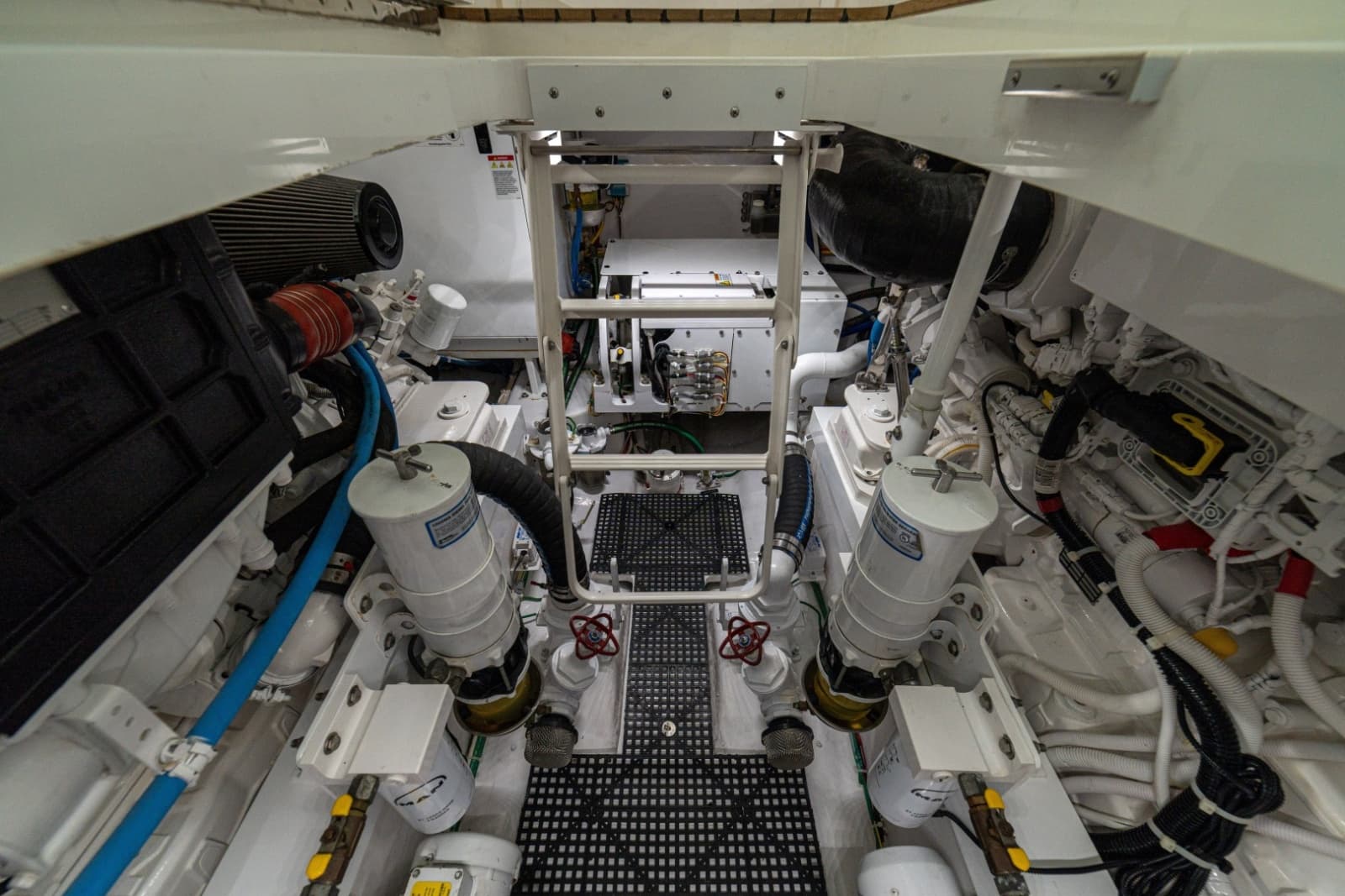 2023 Viking 46 Billfish - Photo 53