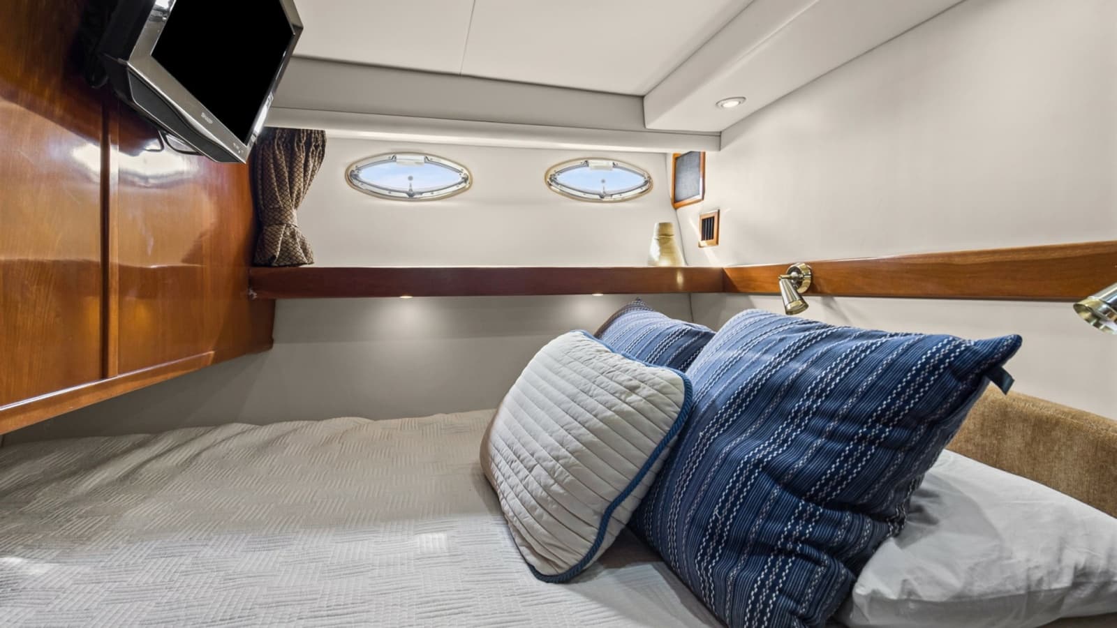 2007 Meridian 490 SE Pilot House - Photo 18