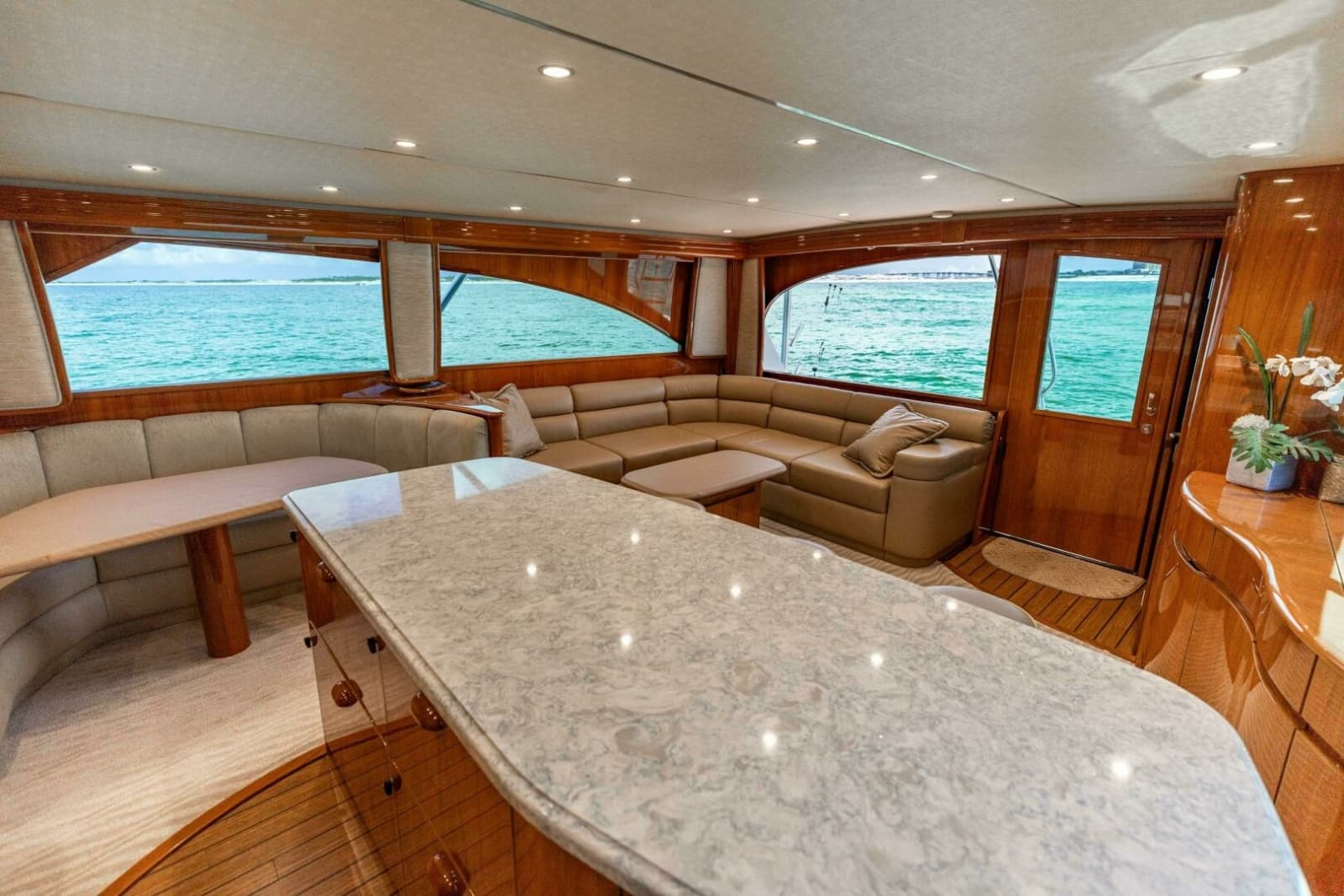 2017 Viking 66 Convertible - Photo 15