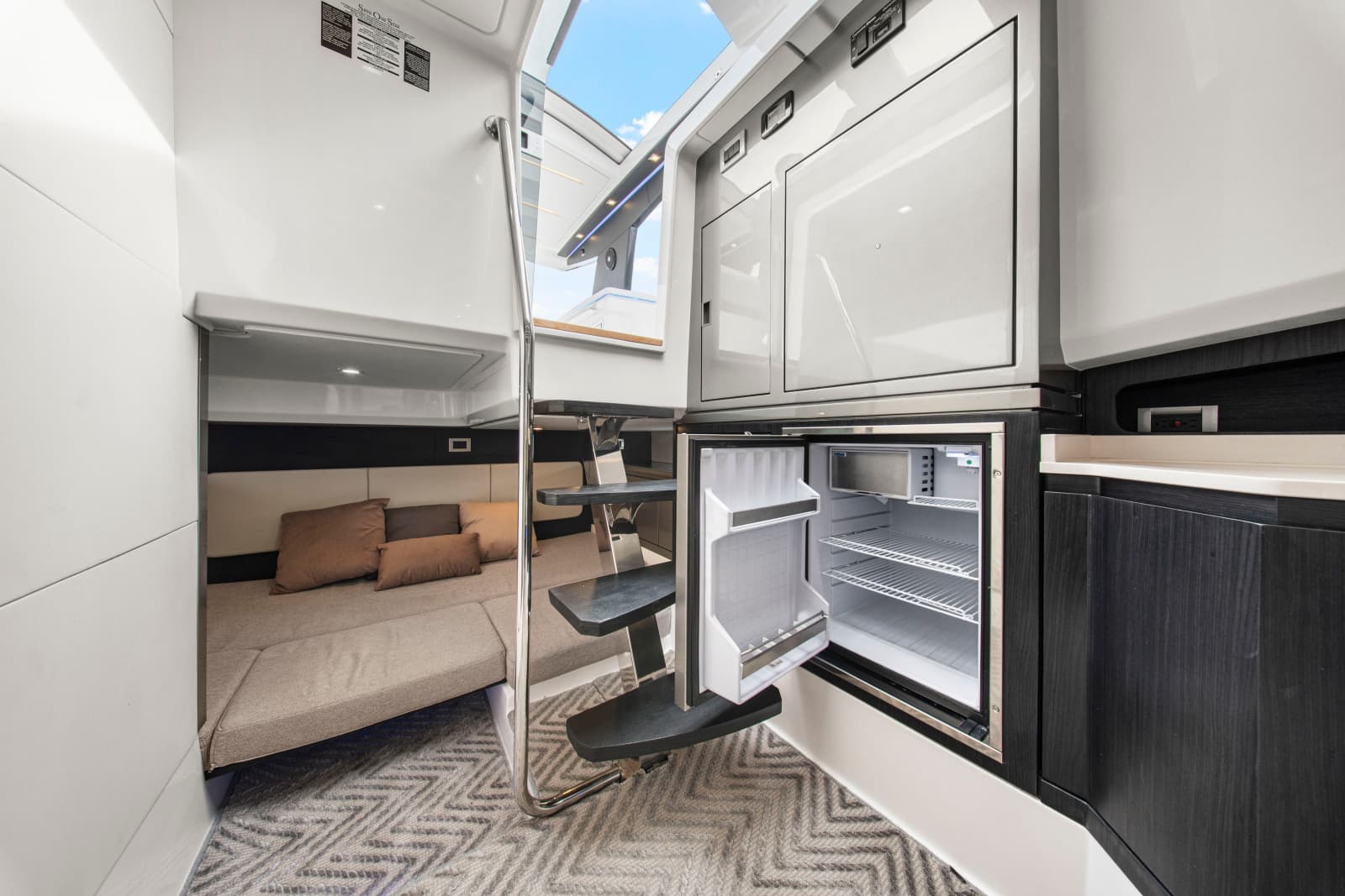 2025 Schaefer 375 HT - Photo 27