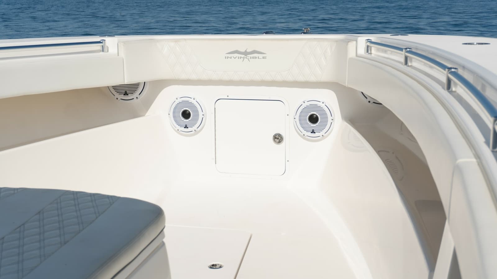 2021 Invincible 42 Center Console - Photo 18