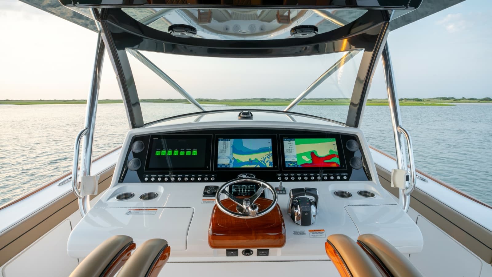 2022 Valhalla Boatworks V-46 - Photo 10