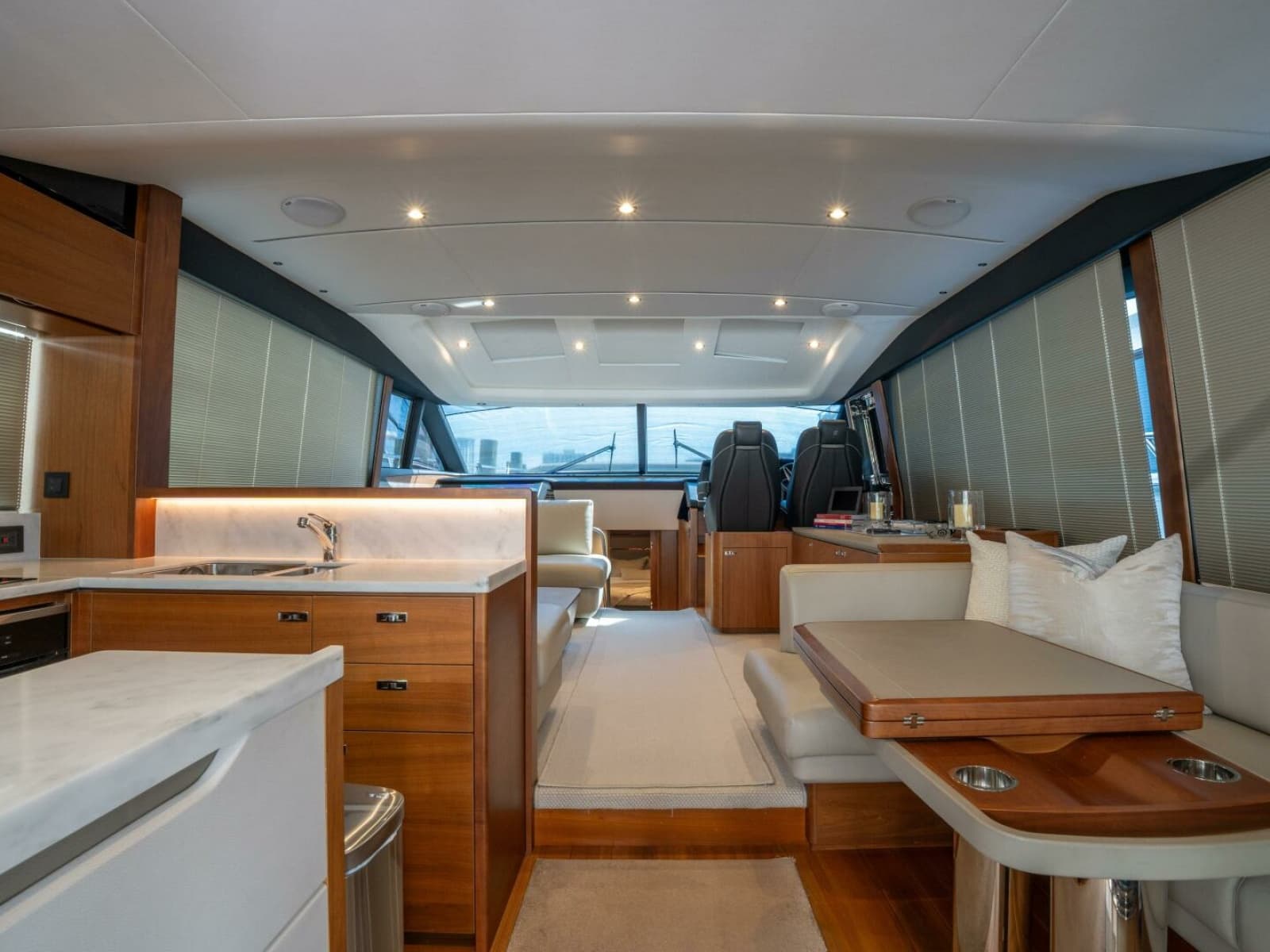 2020 Princess S66 - Photo 37