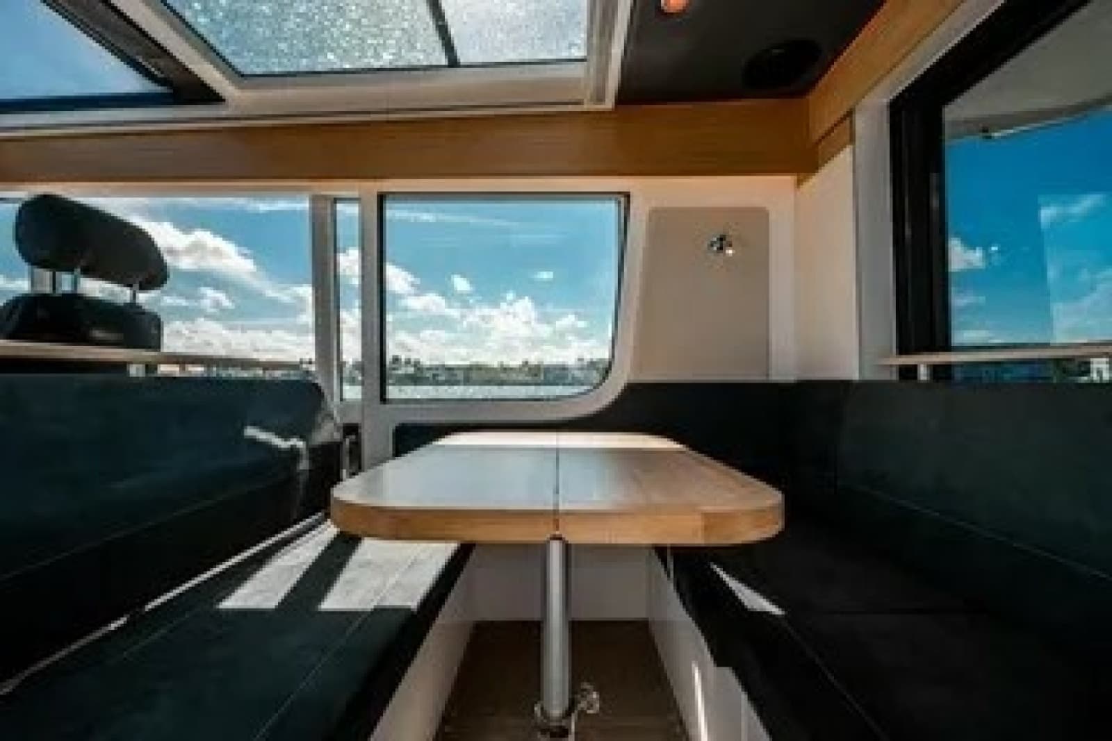 2023 Nimbus C11 - Photo 12