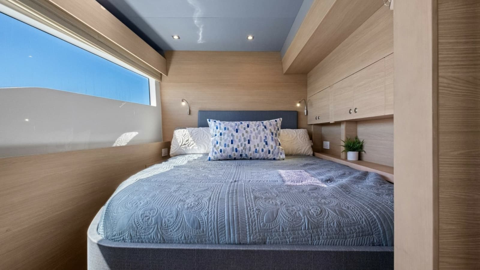 2022 Aquila 54 Yacht - Photo 37
