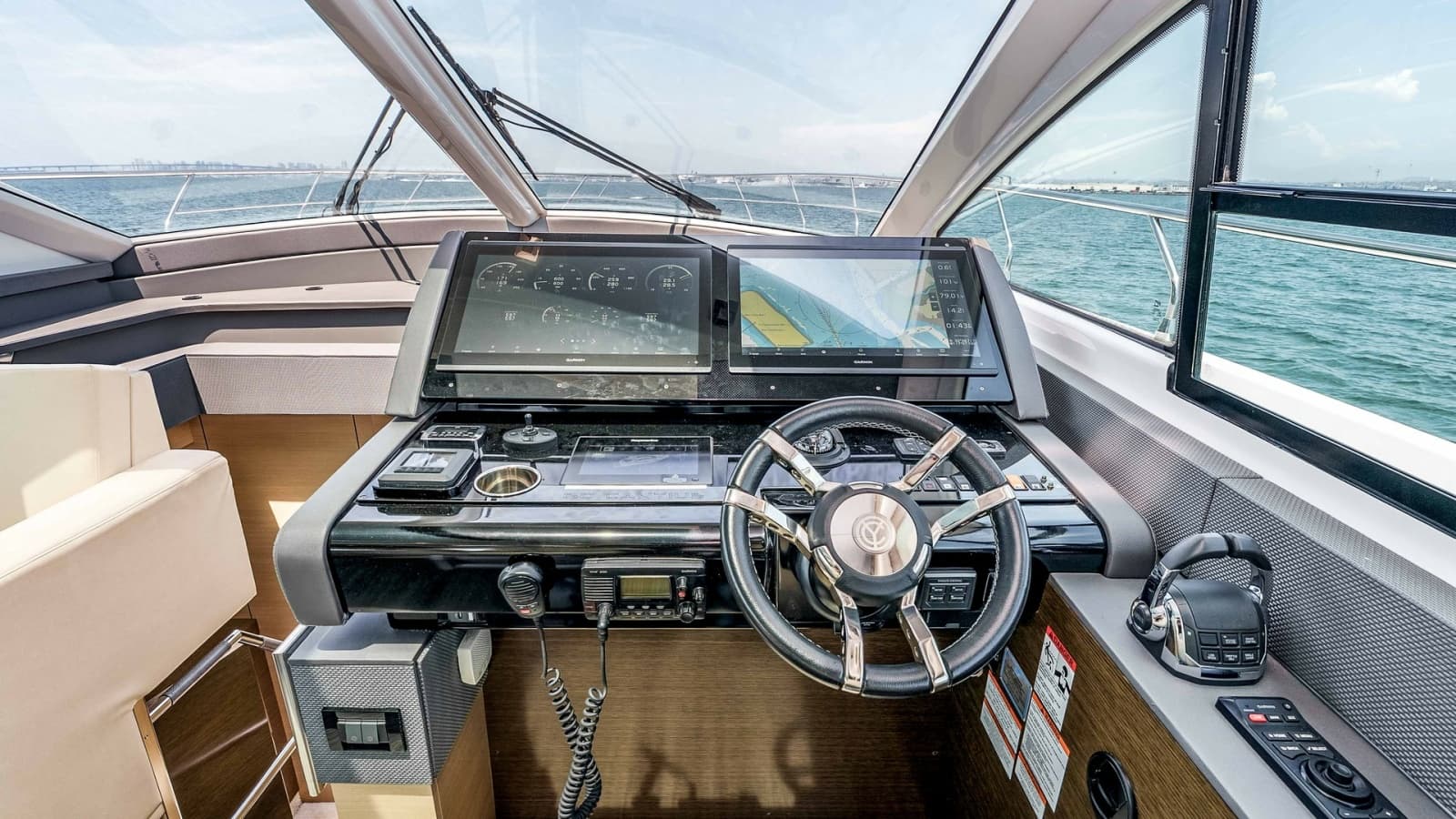 2017 Cruisers 60 Cantius  - Photo 2
