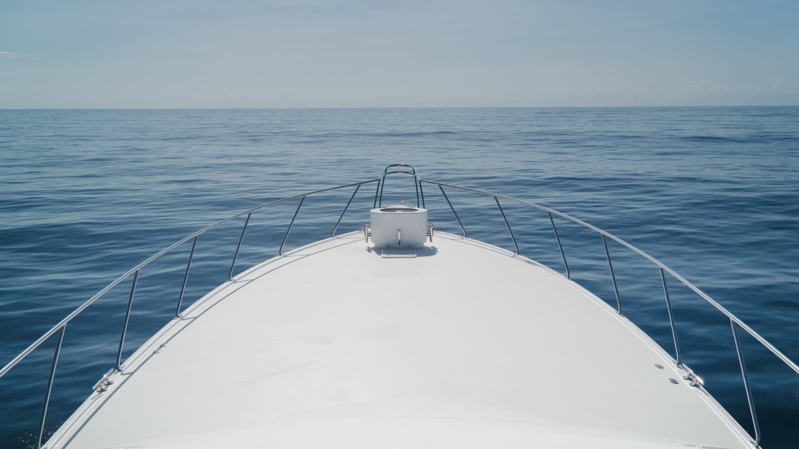 2014 Viking 66 Convertible - Photo 33