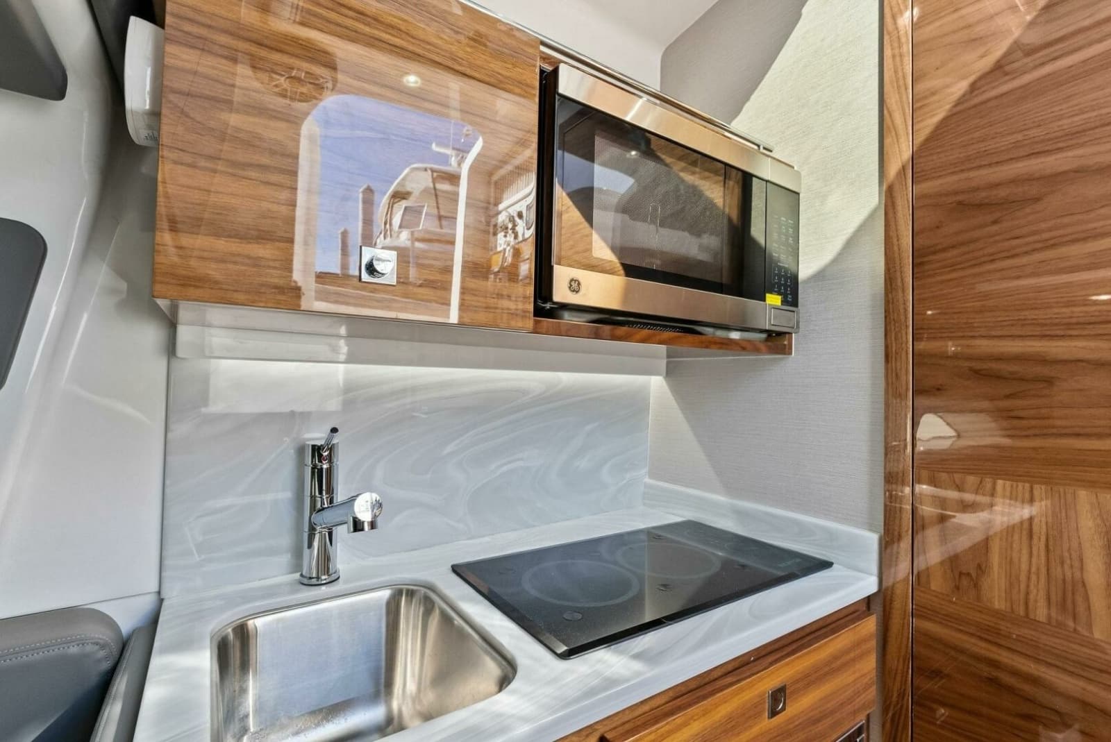 2026 Valhalla Boatworks V46 - Photo 61