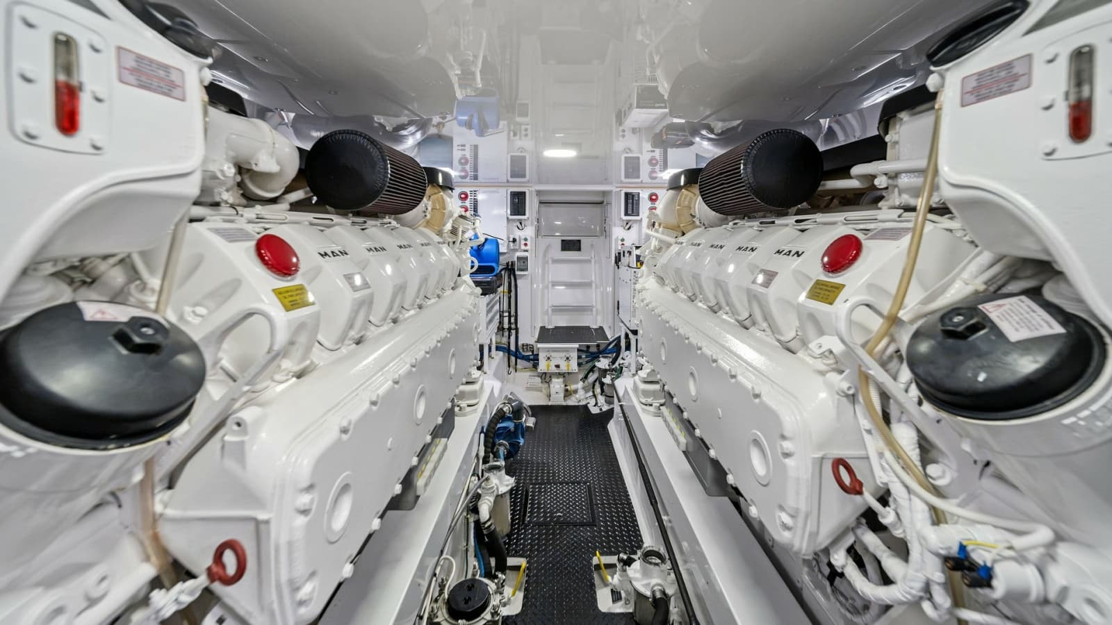 2021 Viking 54 Convertible - Photo 52