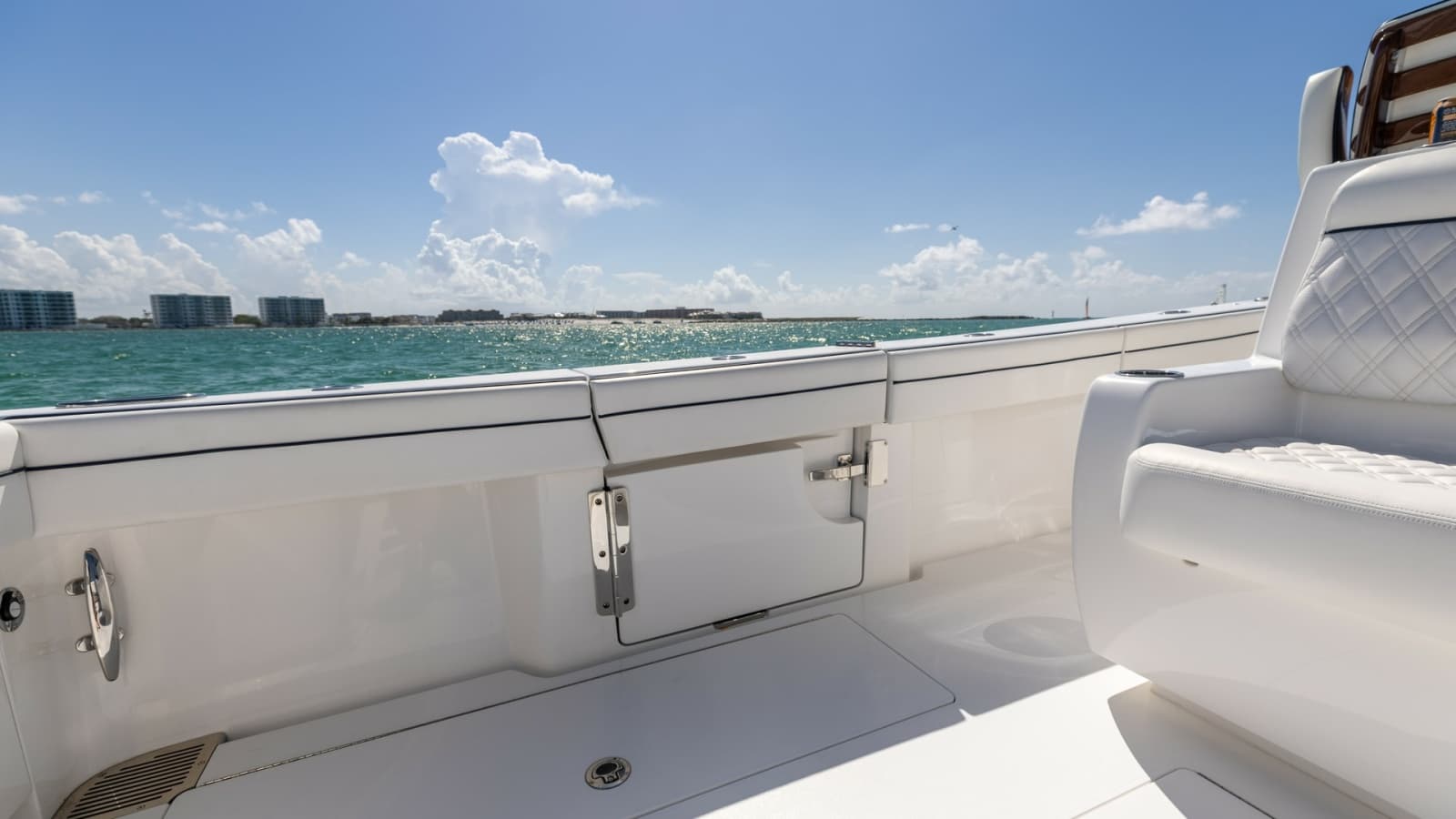 2025 Valhalla Boatworks V-41 Center Console - Photo 14