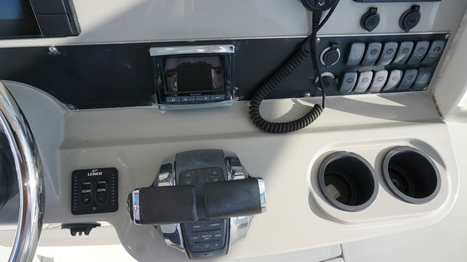 2016 Boston Whaler 270 Dauntless - Photo 6