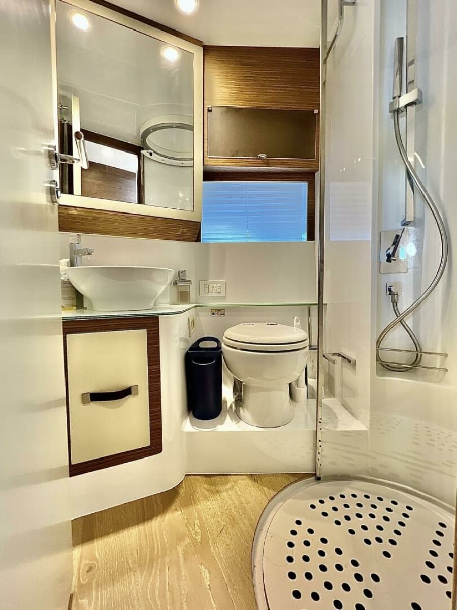 2014 Rodman Muse 44 - Photo 10