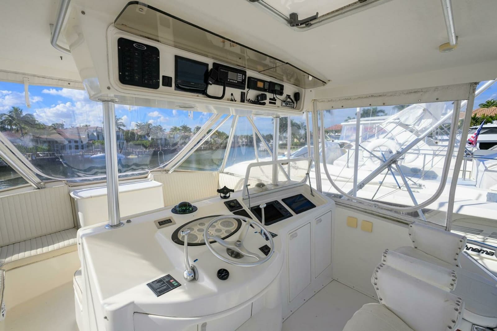 2001 Ocean Yachts 56 Super Sport - Photo 23