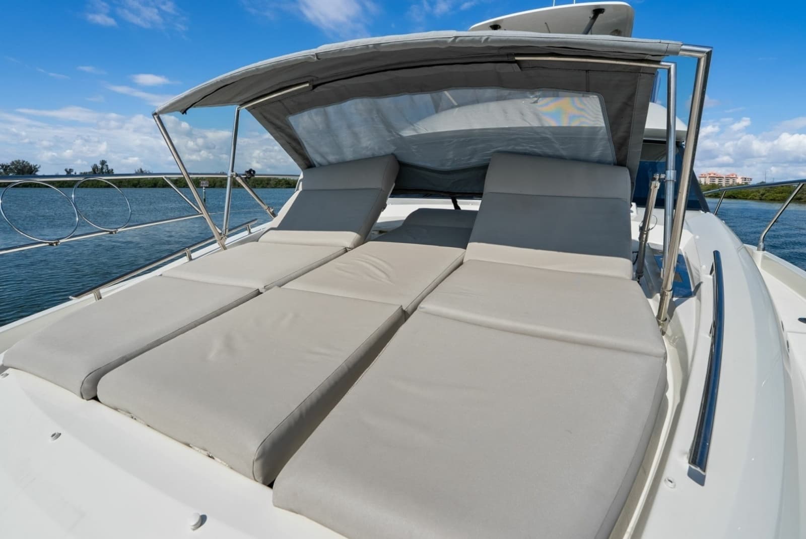 2020 Prestige 460 Flybridge - Photo 24