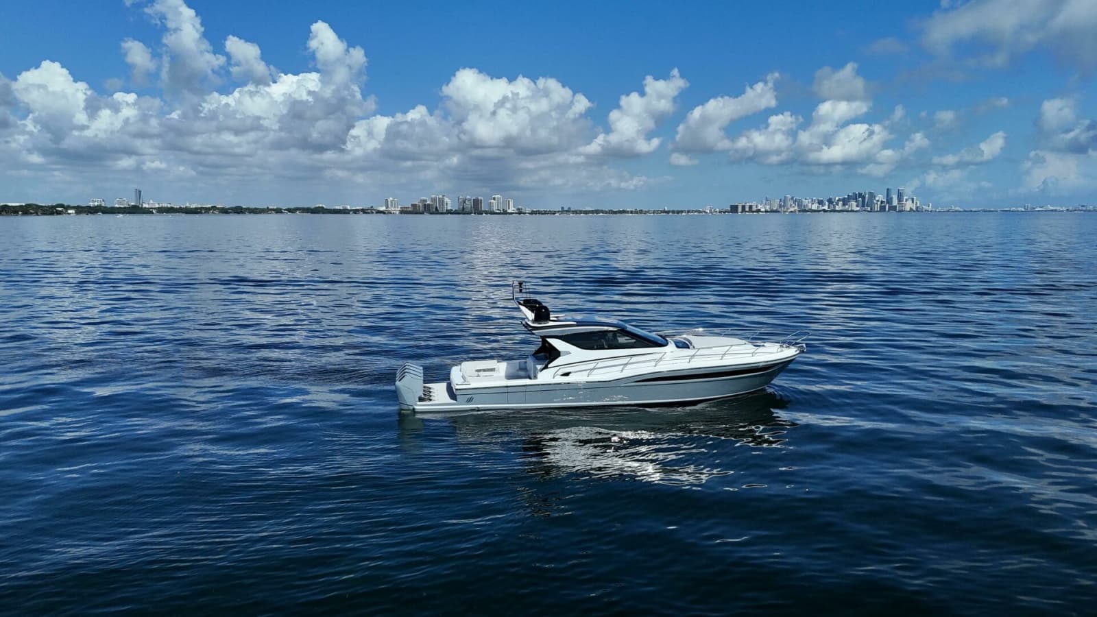 2024 Uniesse HTC5P - Photo 2