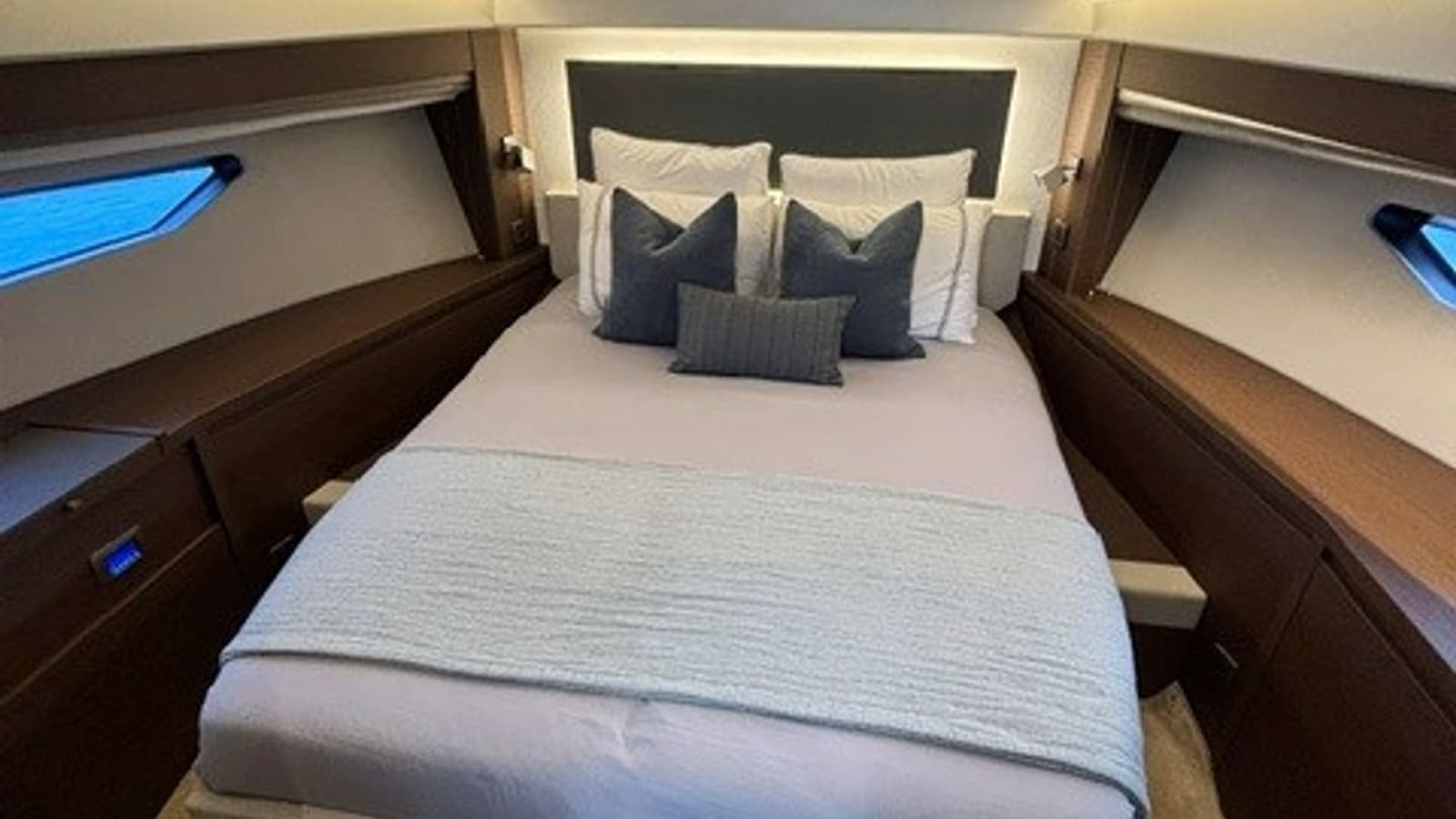 2024 Prestige 520 Flybridge - Photo 7