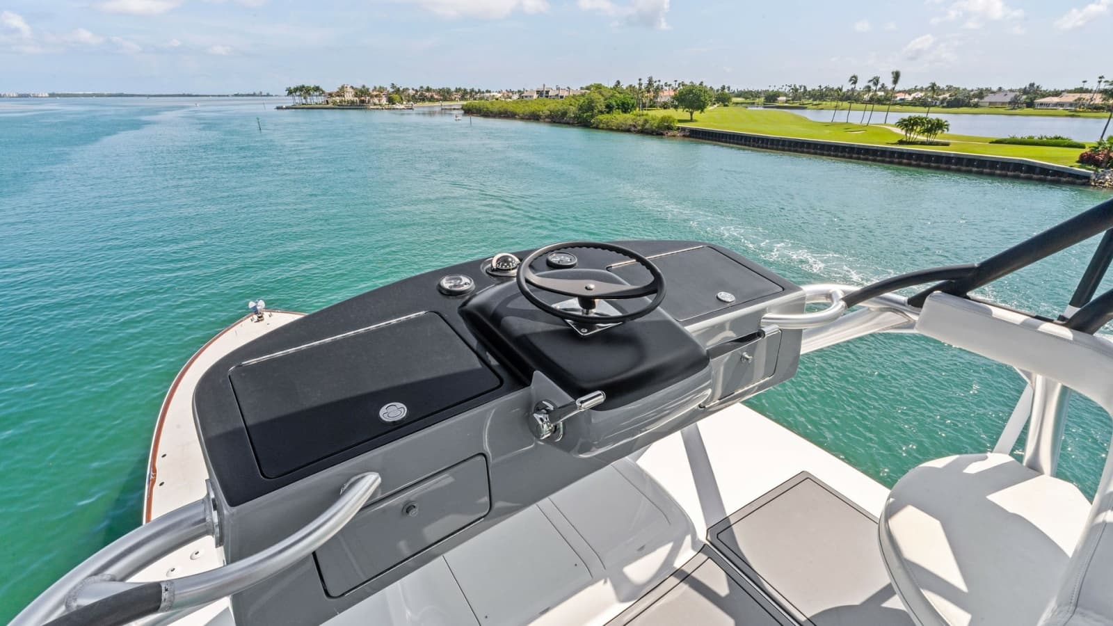 2016 Viking 80 Enclosed Bridge - Photo 102