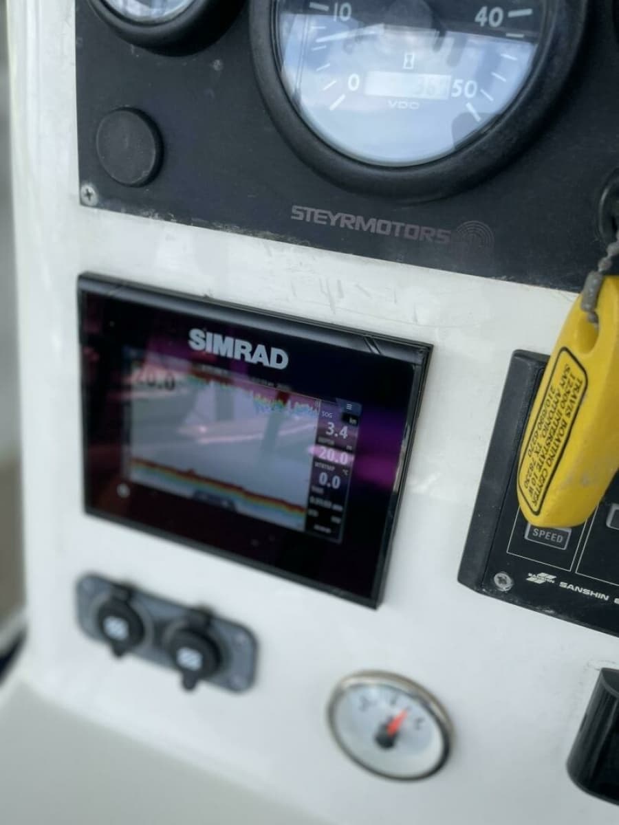 1997 Custom 31 Center Console - Photo 7